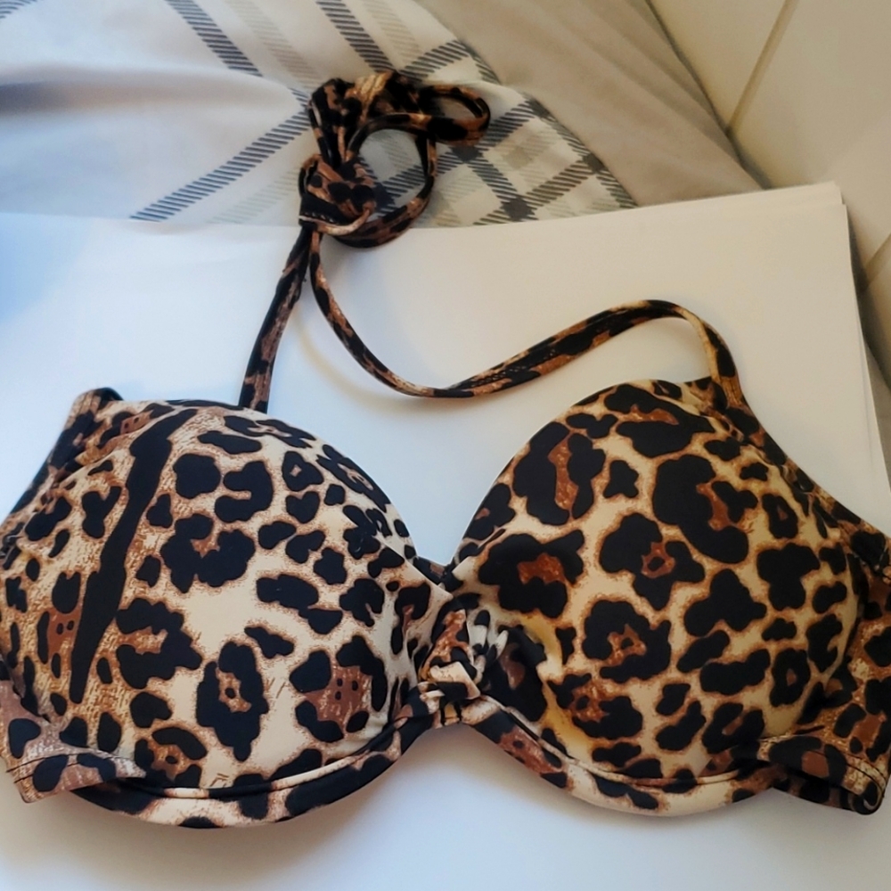 Bathing suit top